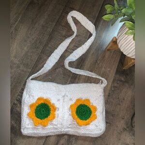 NEW HANDMADE CROCHET SUNFLOWER PURSE